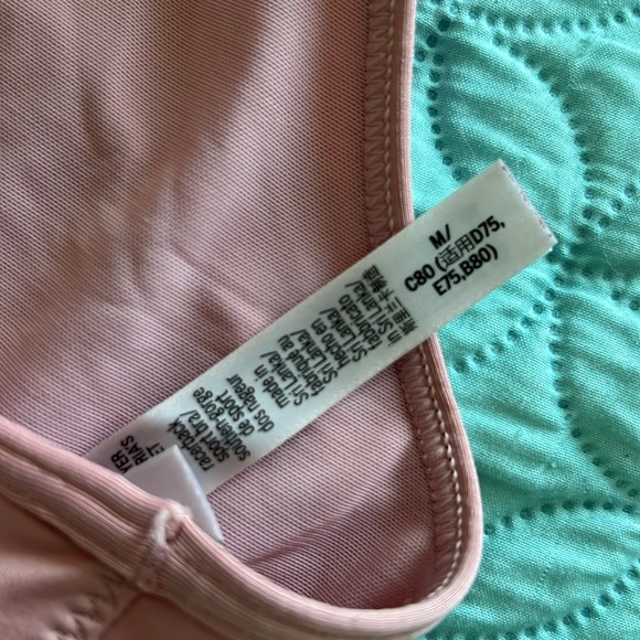 VS Lot of 7 sports bras - M Gaiam, Victorias Secret, Fabletics - Picture 7 of 10